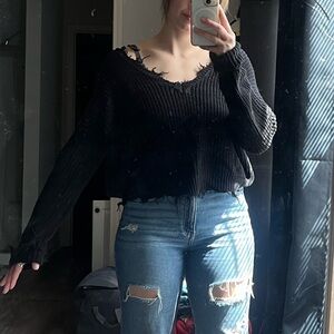 Black cropped sweater